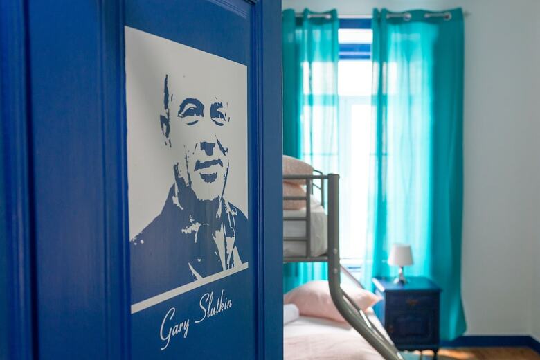 Hostal Help Yourself Hostels Parede