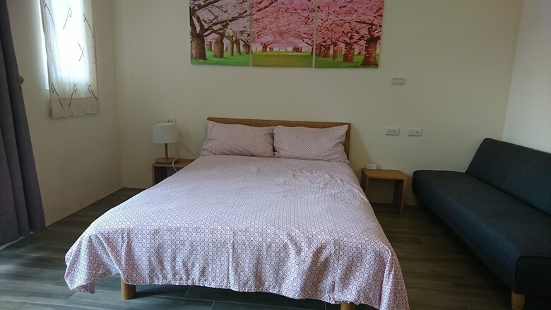 Taroko Xincheng Old Street B&B