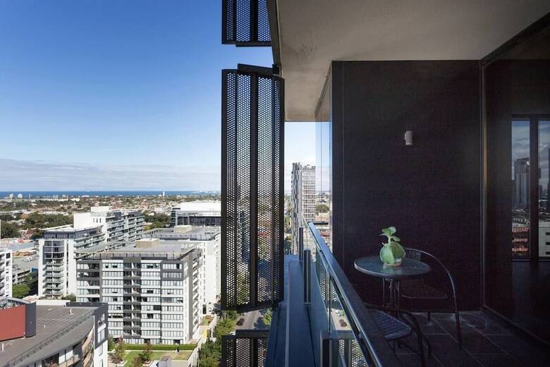 Xanadu Apartments