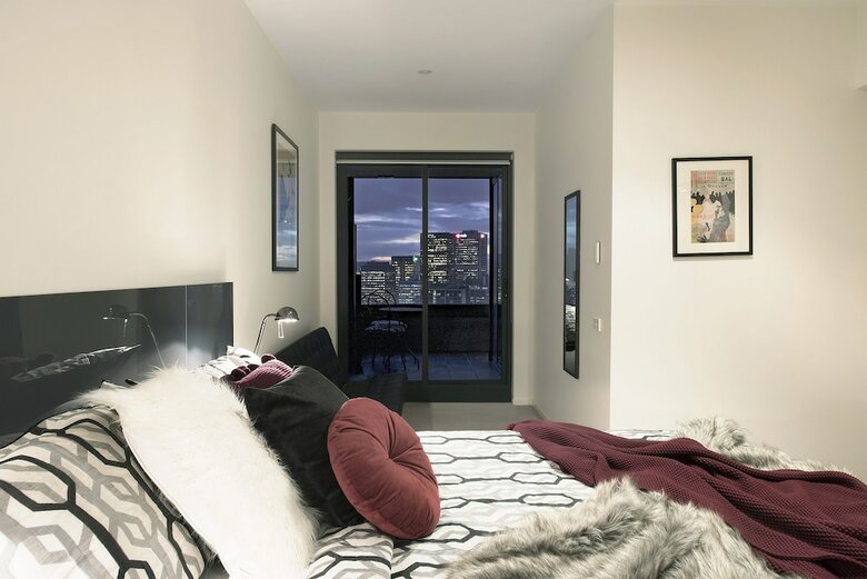 Xanadu Apartments