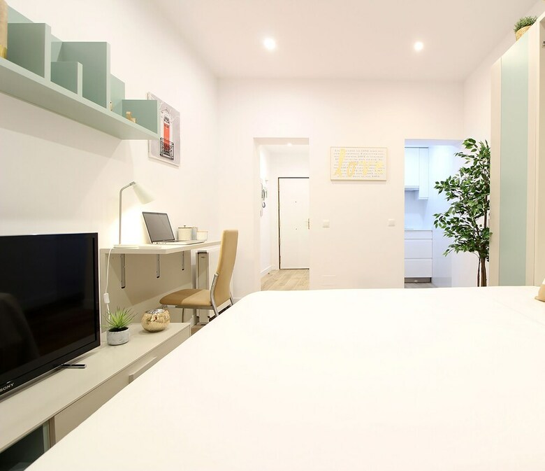 Apartamentos Charming Puerta Del Sol