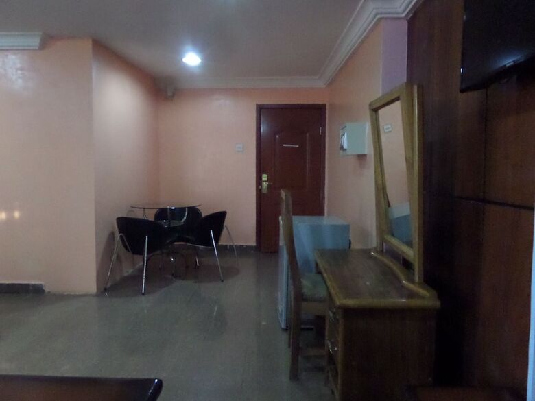 Hotel Koltotel Plaza And Suites