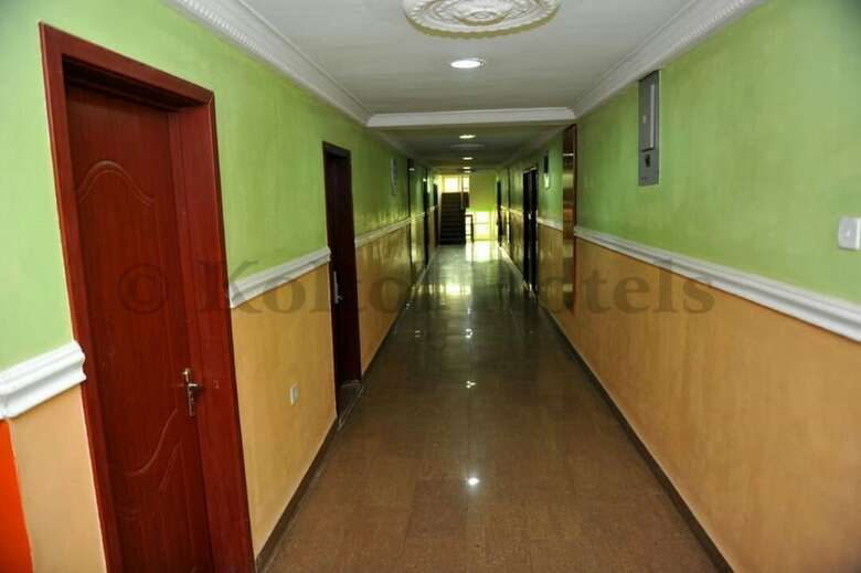 Hotel Koltotel Plaza And Suites