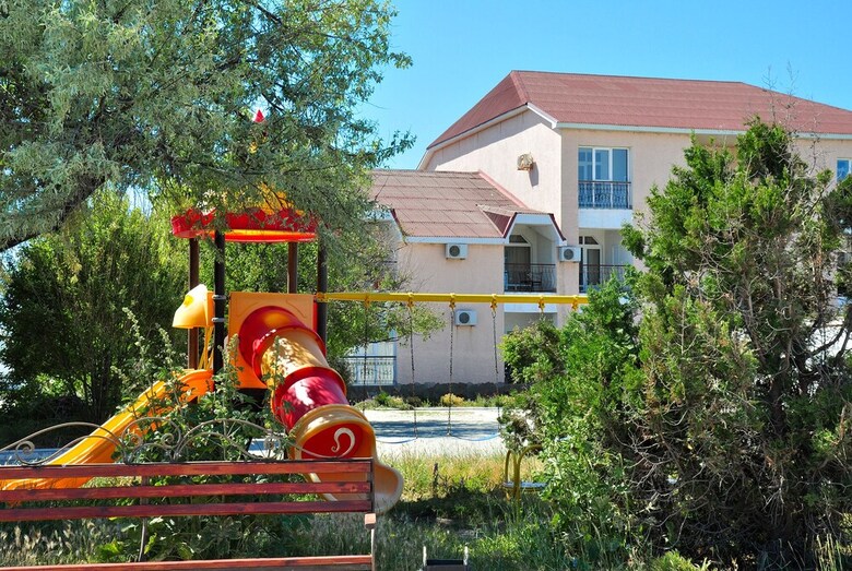 Hotel Lazurnaya 2