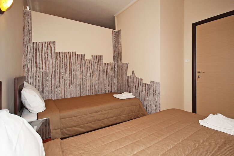 Apartamentos Naias