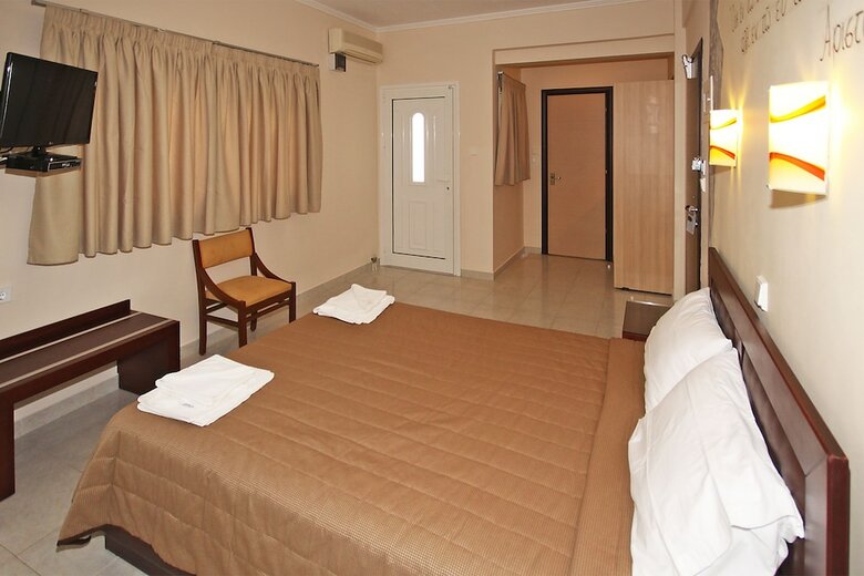 Apartamentos Naias