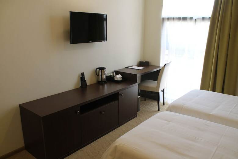 Hotel Pirimze Plaza
