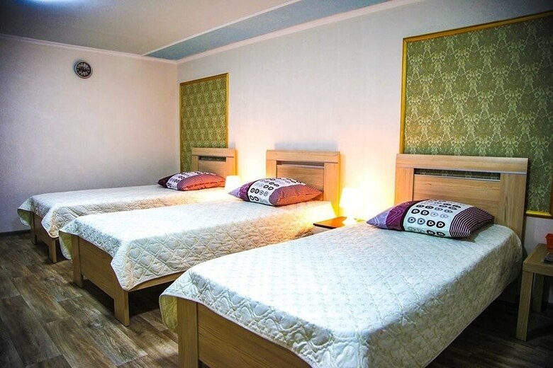 Hotel Mega