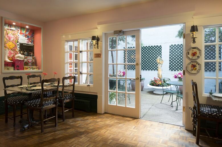 Hotel White Swan Inn