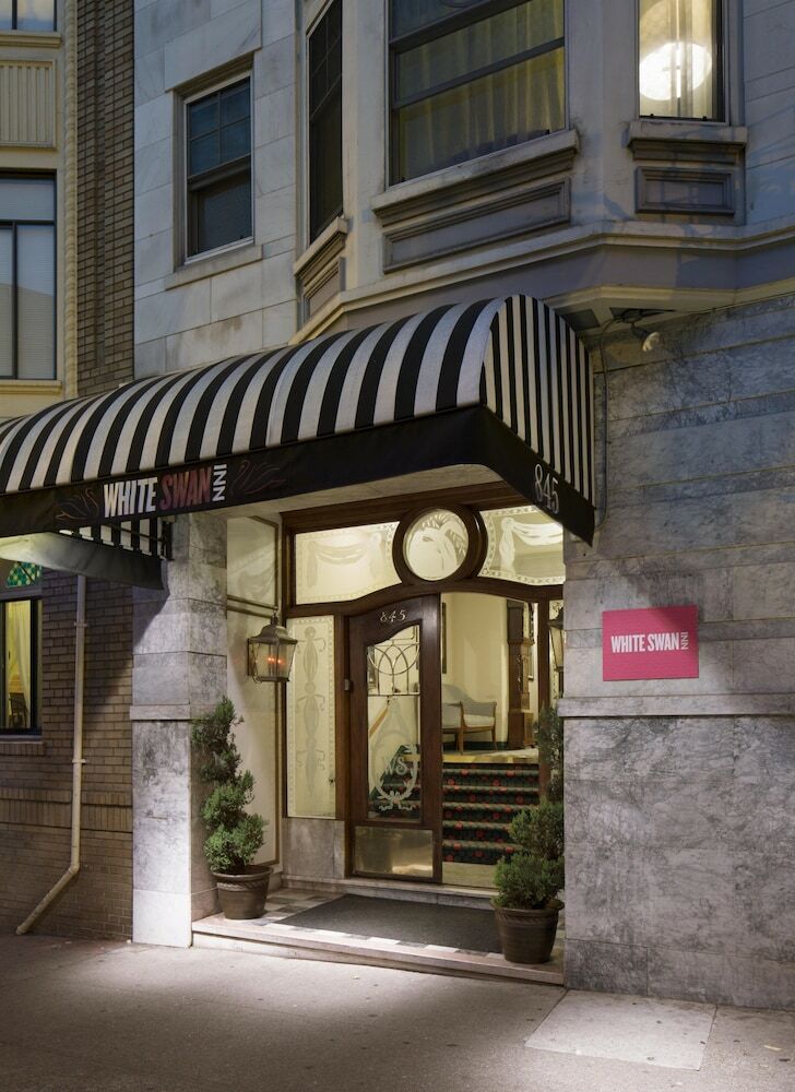 Hotel White Swan Inn