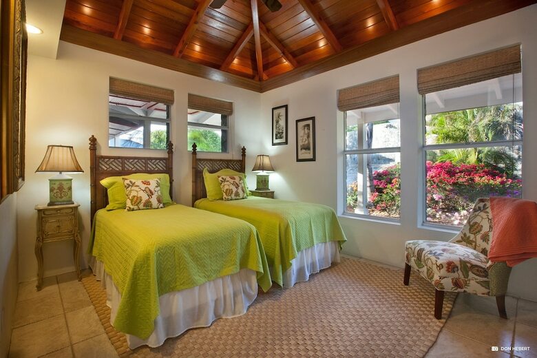 Blue Serenity - Five Bedroom Villa
