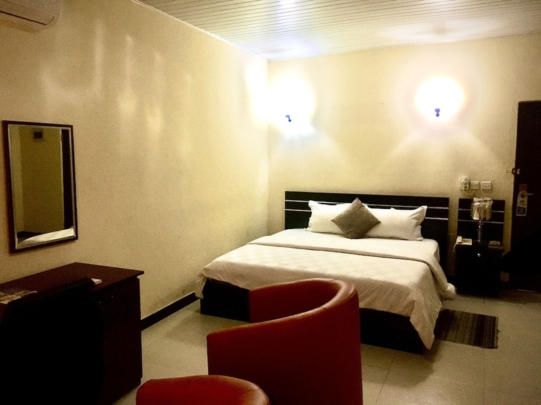Providence Hotel And Suites