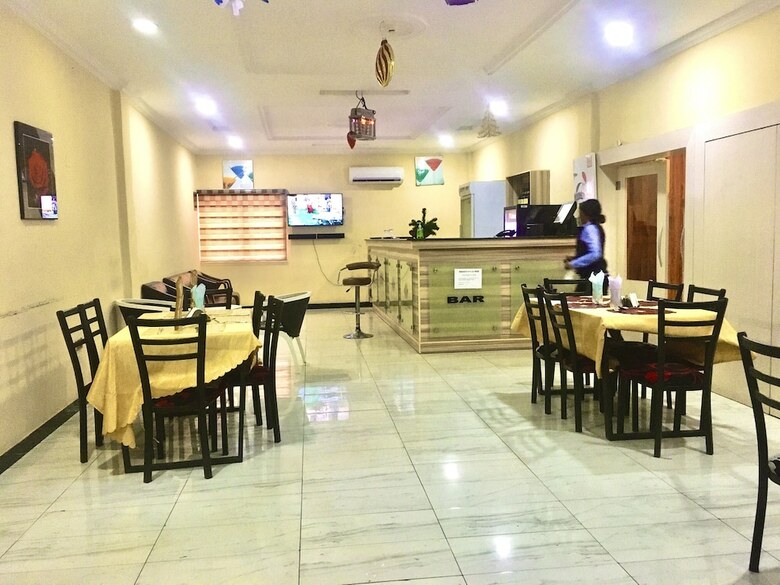 Providence Hotel And Suites
