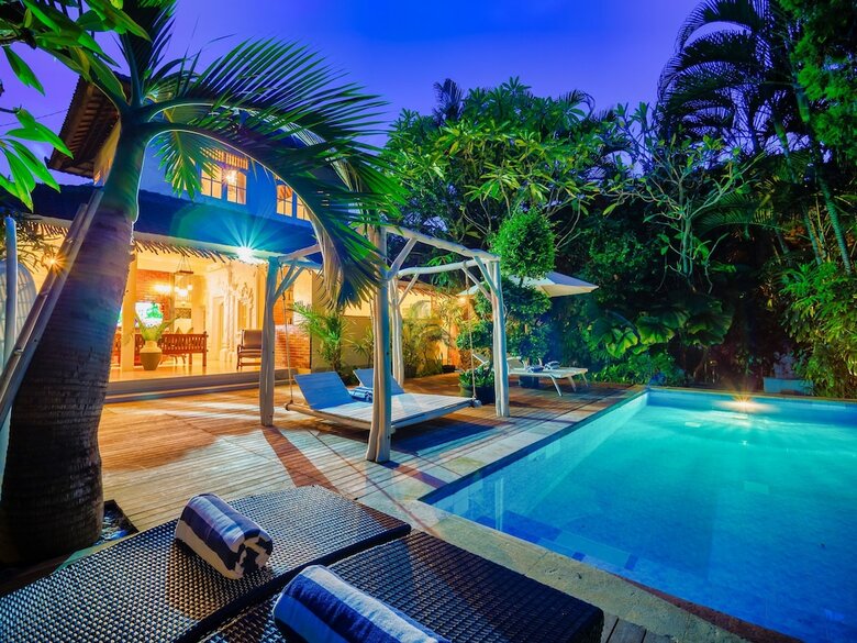White Star Villa