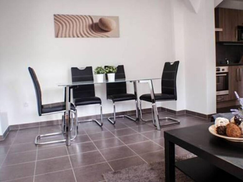 Apartamentos Miraka