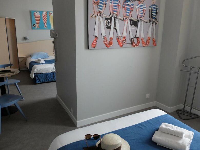 Hotel H�tel Les Pins