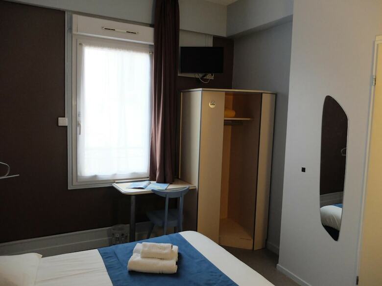 Hotel H�tel Les Pins