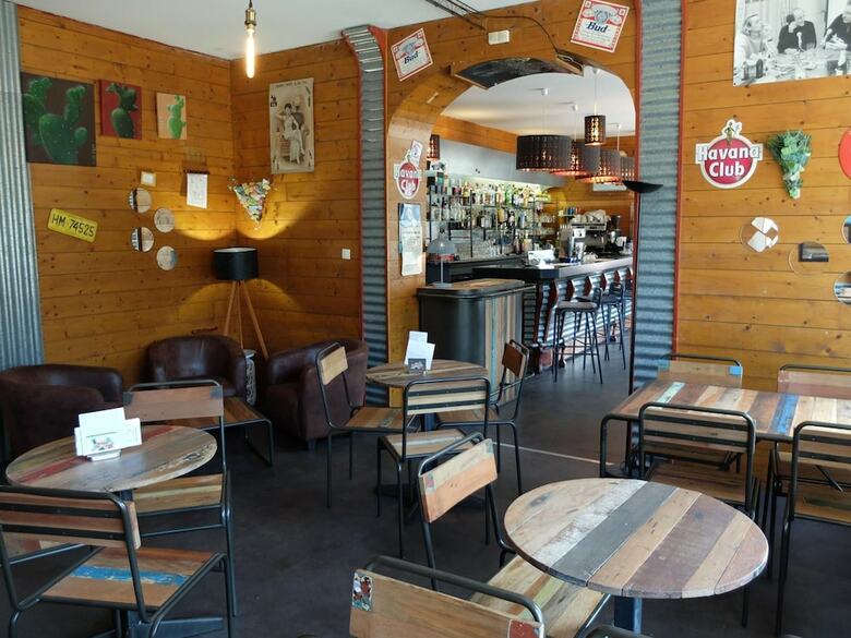 Hotel H�tel Les Pins