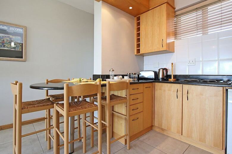 Apartamentos Edward Court 1 Bedroom Garden Facing
