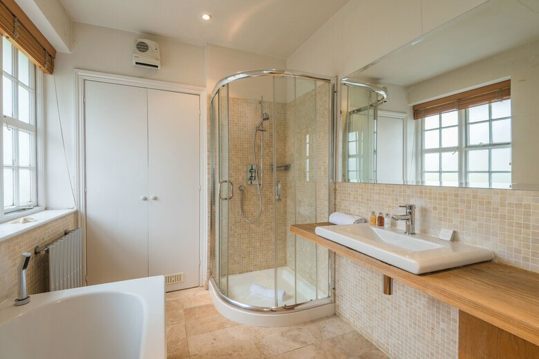 Charming Golders Green Home By Hampstead Heath