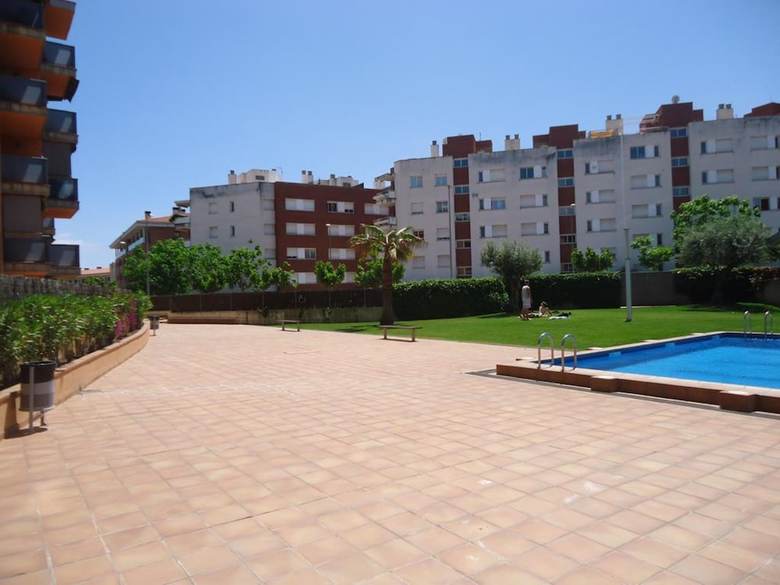 106174 - Apartment In Lloret de Mar