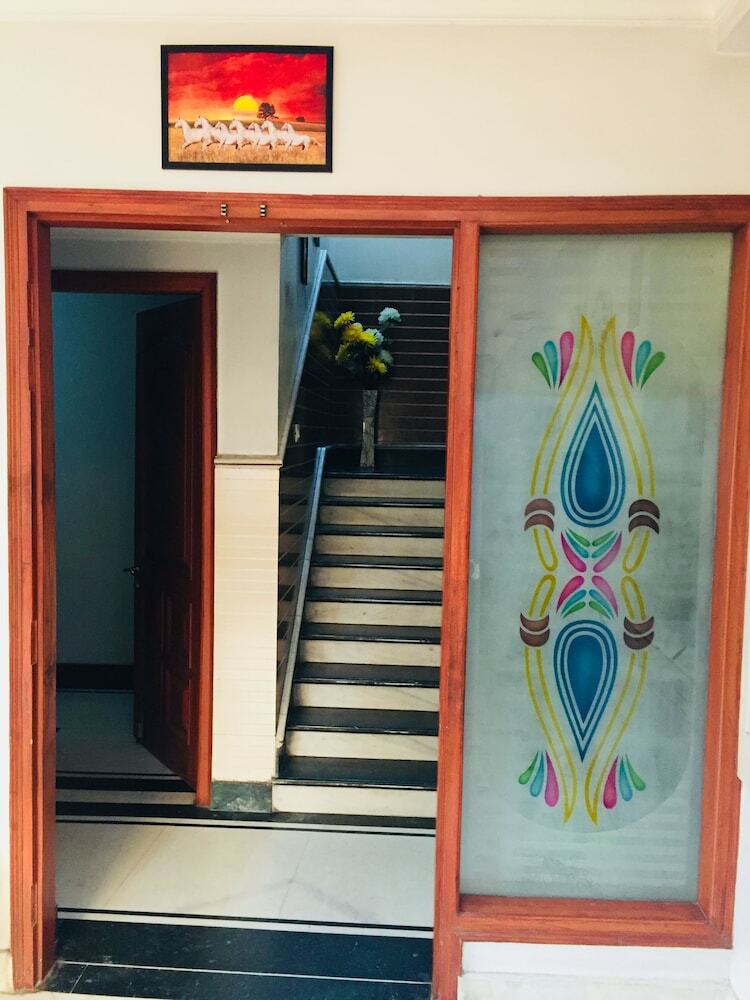 Angel Nri Hotel
