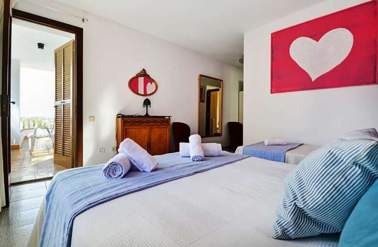 104197 -  Villa In Santa Ponsa