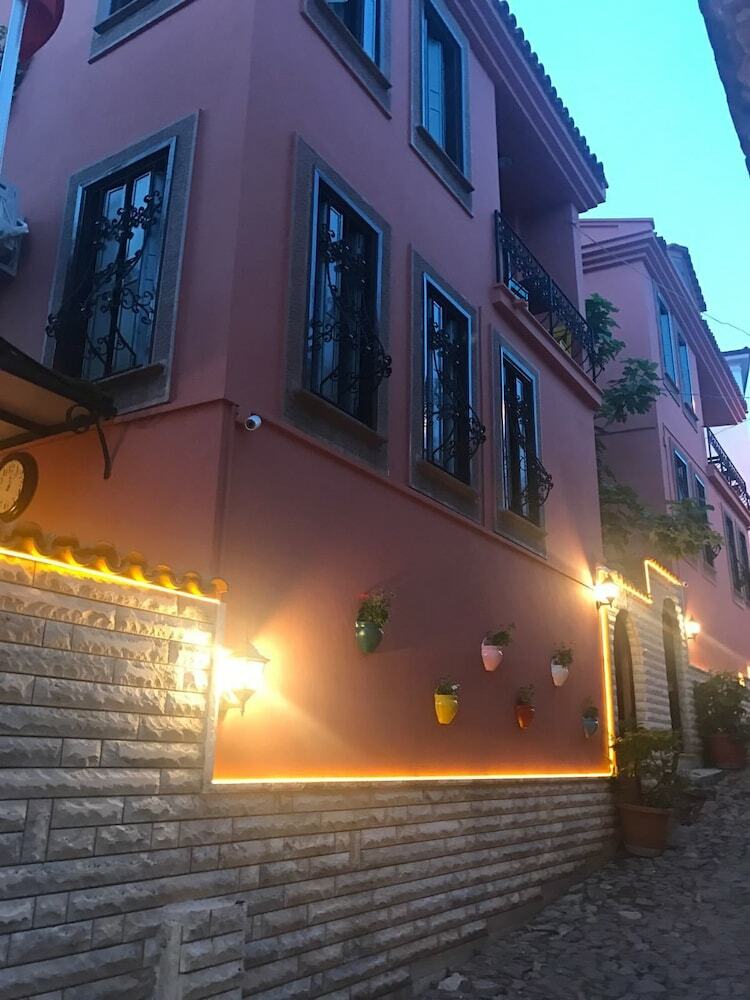 Hotel Cundahan Otel