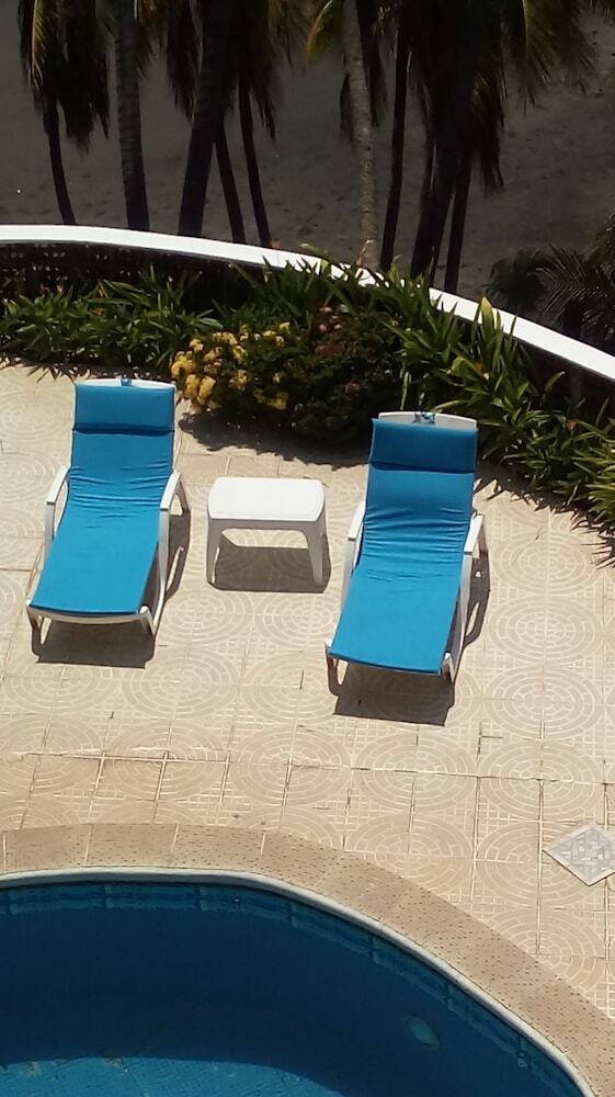 Shalpa Surf Villa