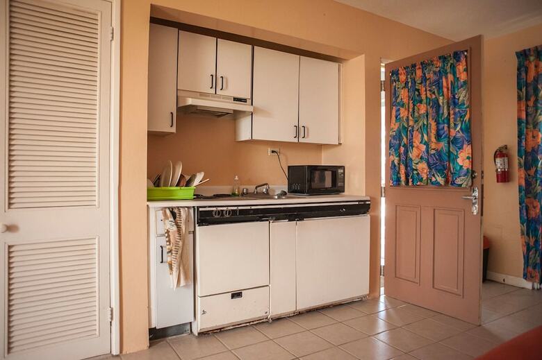 Apartamentos Point Village Studios And Suites
