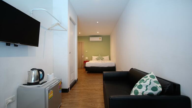 Hotel Resort V - Mrt Huai Khwang