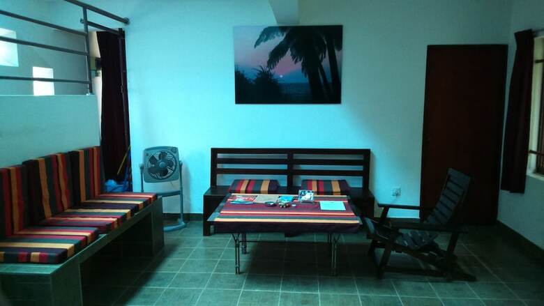 Hotel Sri Beach Bungalows And Villa