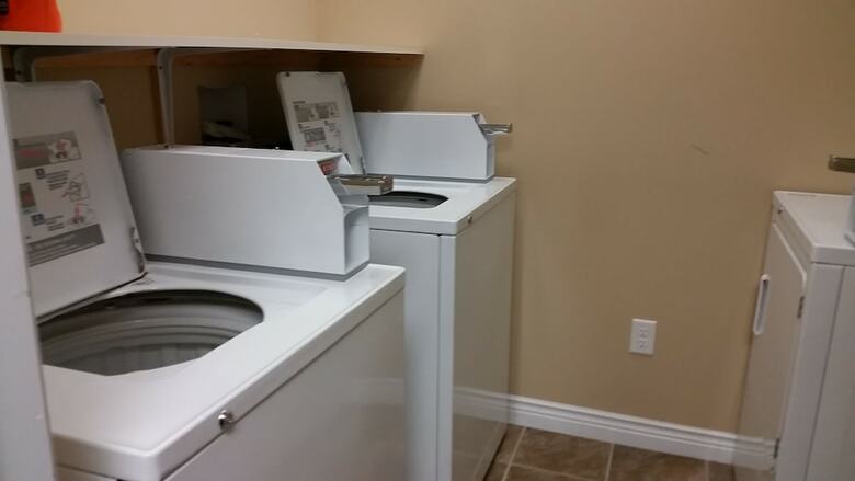 Motel Riverview Suites