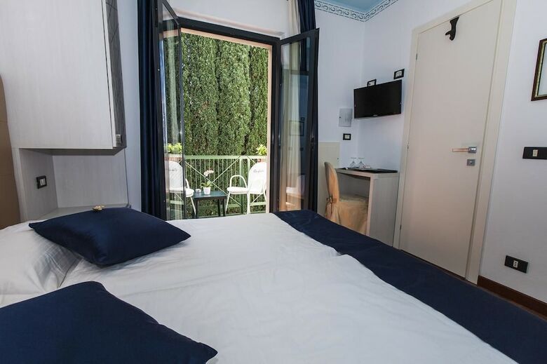 Hotel Villa Carlotta