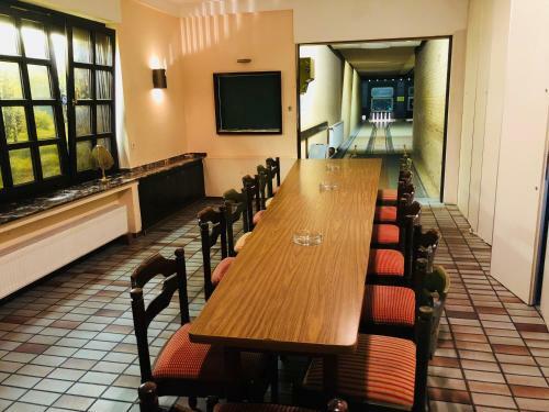 Landhotel T�ns
