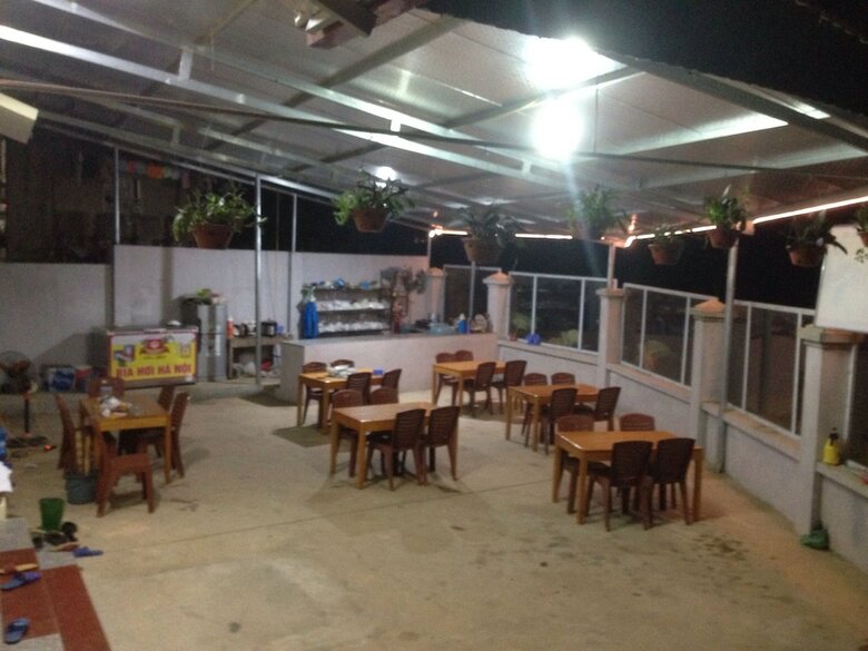 Hostal Thac Ba Family Homestay
