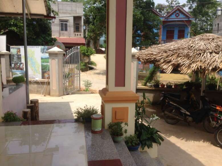 Hostal Thac Ba Family Homestay
