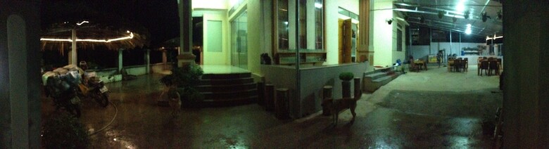 Hostal Thac Ba Family Homestay