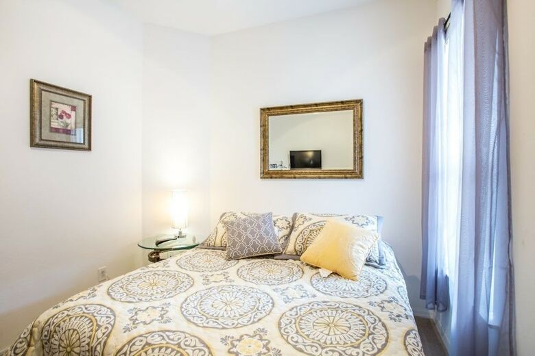 Legacy Park 326 - Five Bedroom Villa With Private Pool