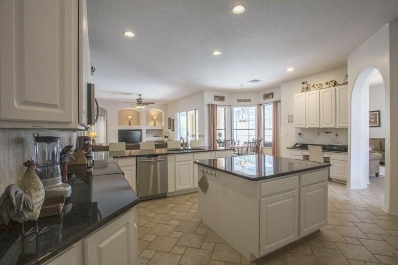 Legacy Park 326 - Five Bedroom Villa With Private Pool