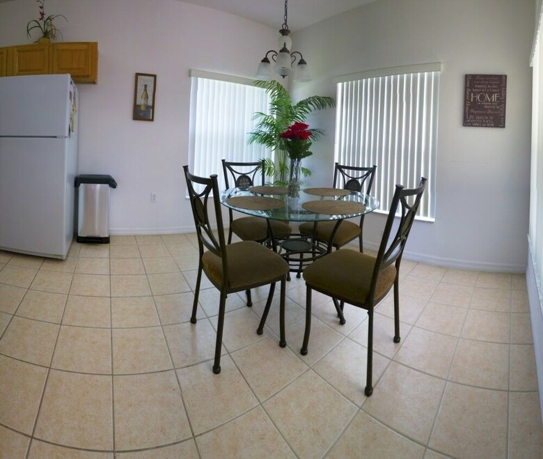 Legacy Park 361 - Five Bedroom Villa With Private Pool