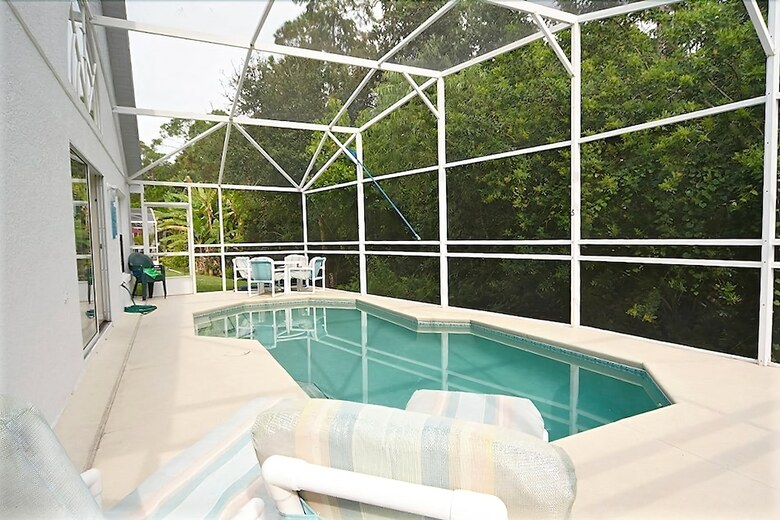 Eagle Pointe 577 - Three Bedroom Villa With Private Pool