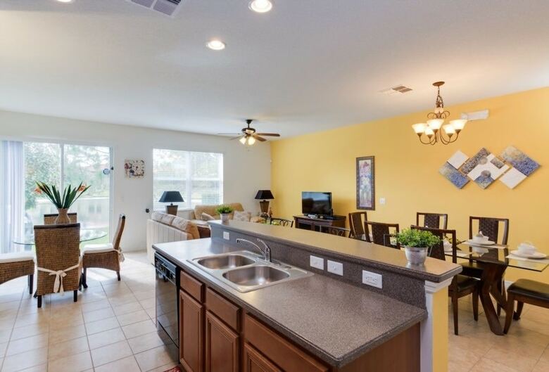 Compass Bay 3074 - Three Bedroom Townhome