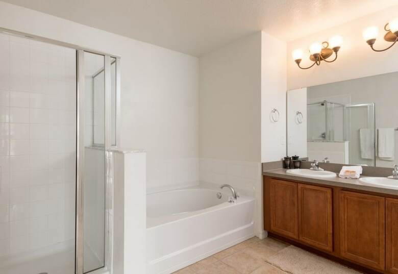 Compass Bay 3074 - Three Bedroom Townhome