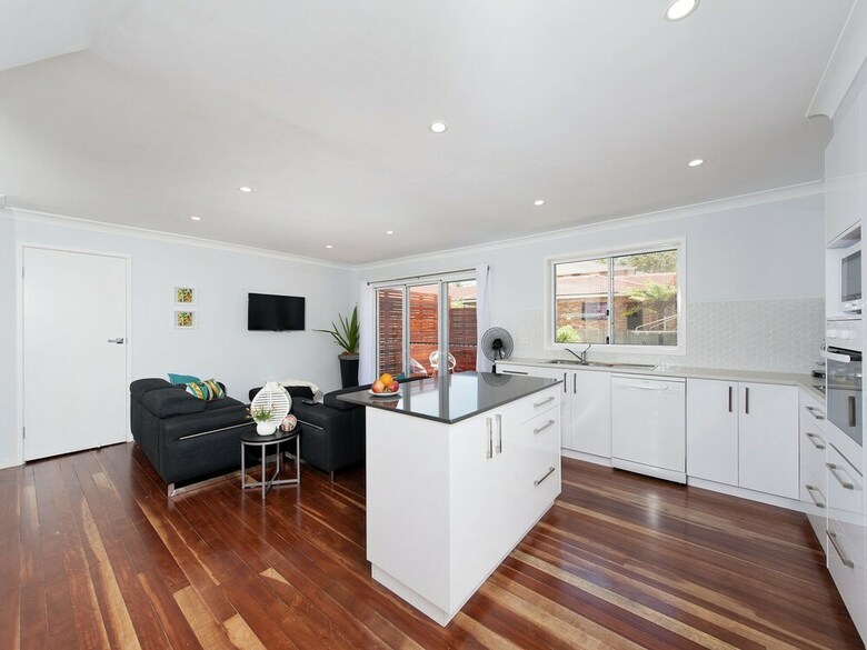 Sandy Point Road, 98, Eden By The Bay