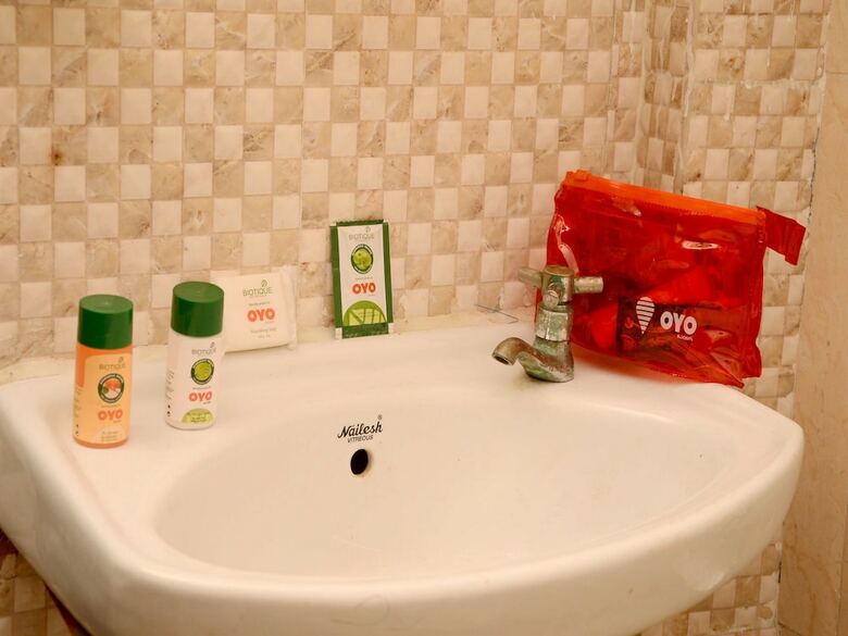 Oyo 4033 Hotel Eden Residency