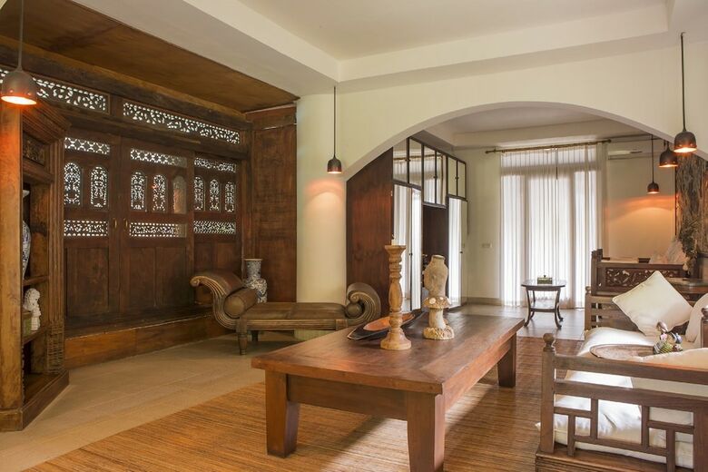Citrus Tree Villas - Layla