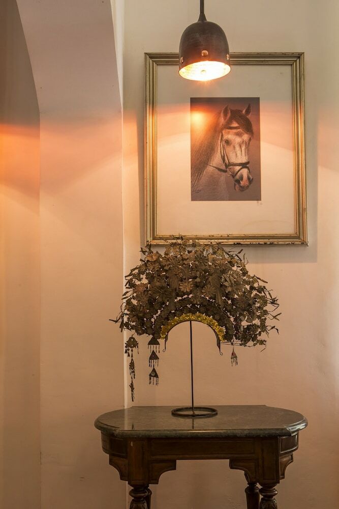 Citrus Tree Villas - Layla
