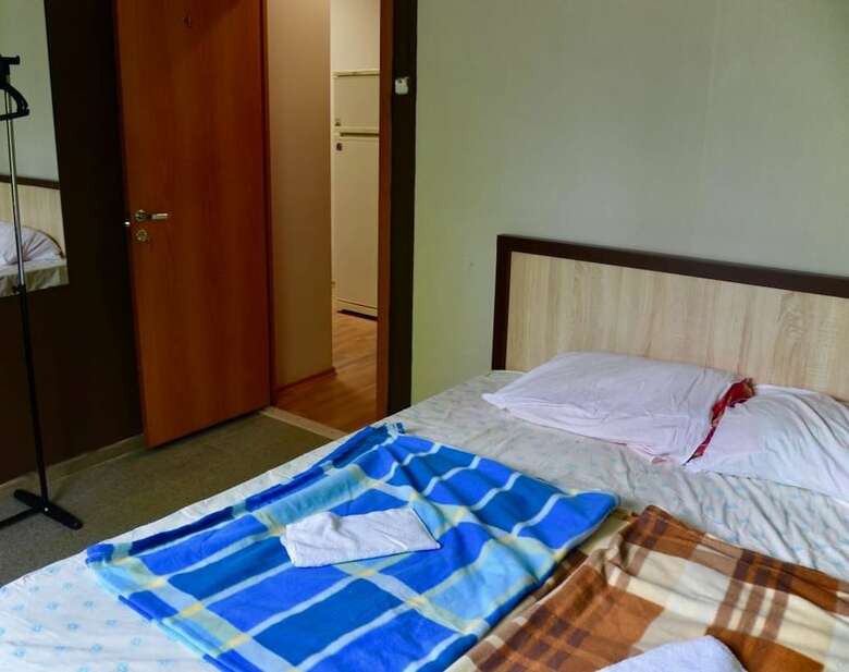 Hostal Hotel Lana