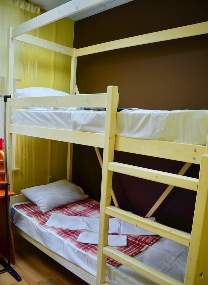 Hostal Hotel Lana